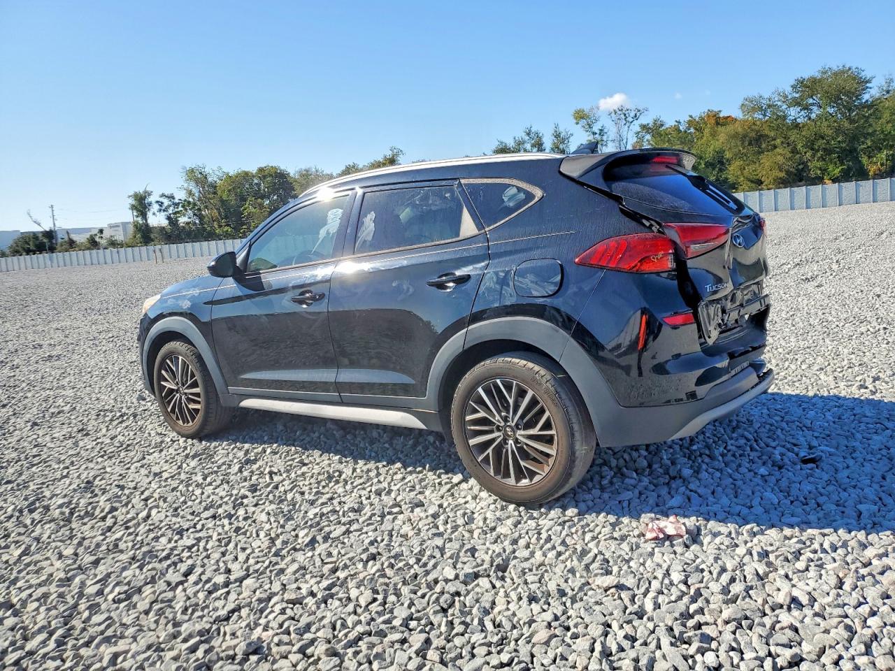 2020 Hyundai Tucson Limited - Image 2