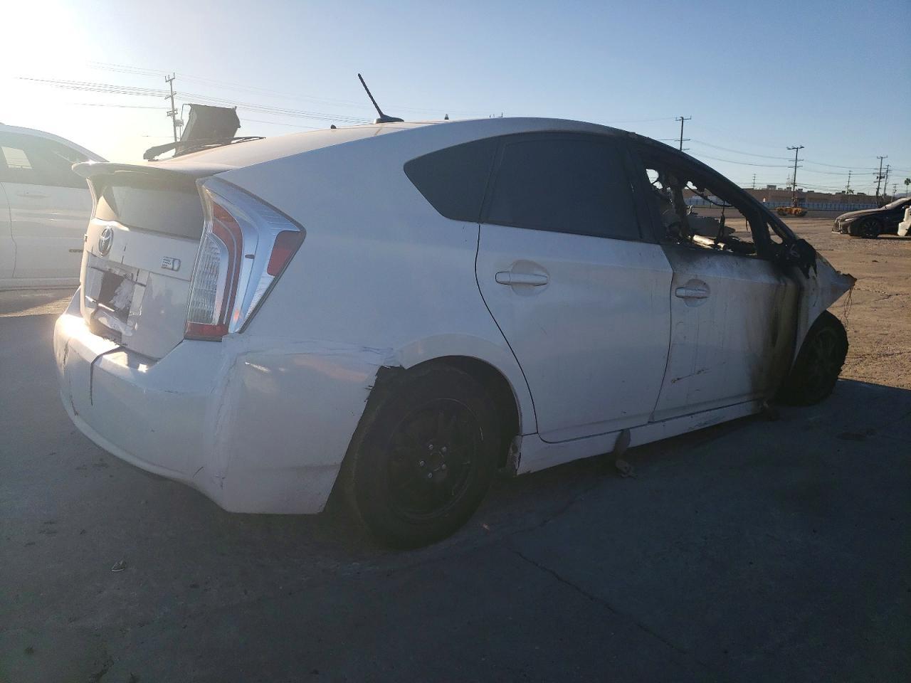 2013 Toyota Prius - Image 3