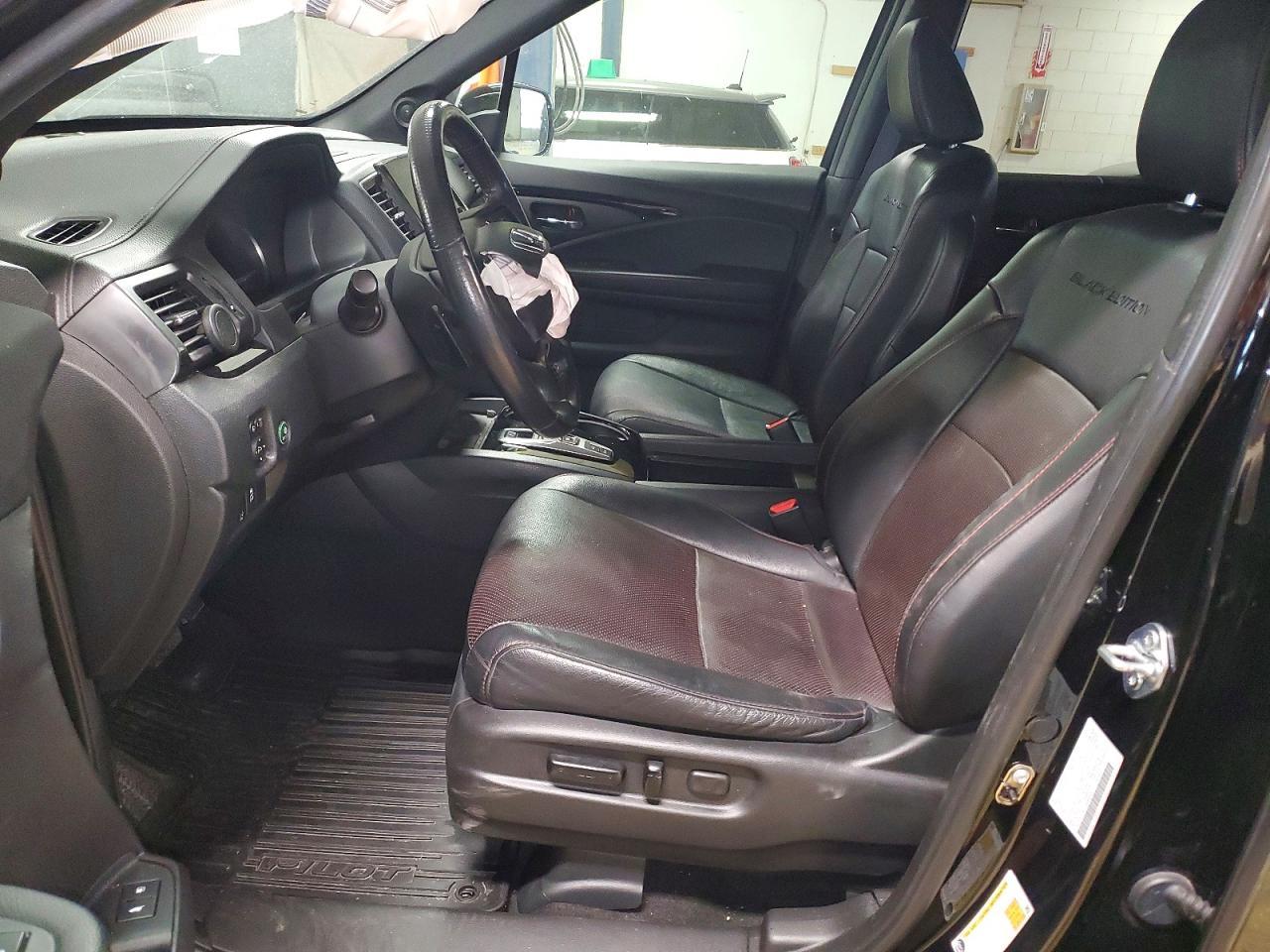 2022 Honda Pilot Black - Image 7