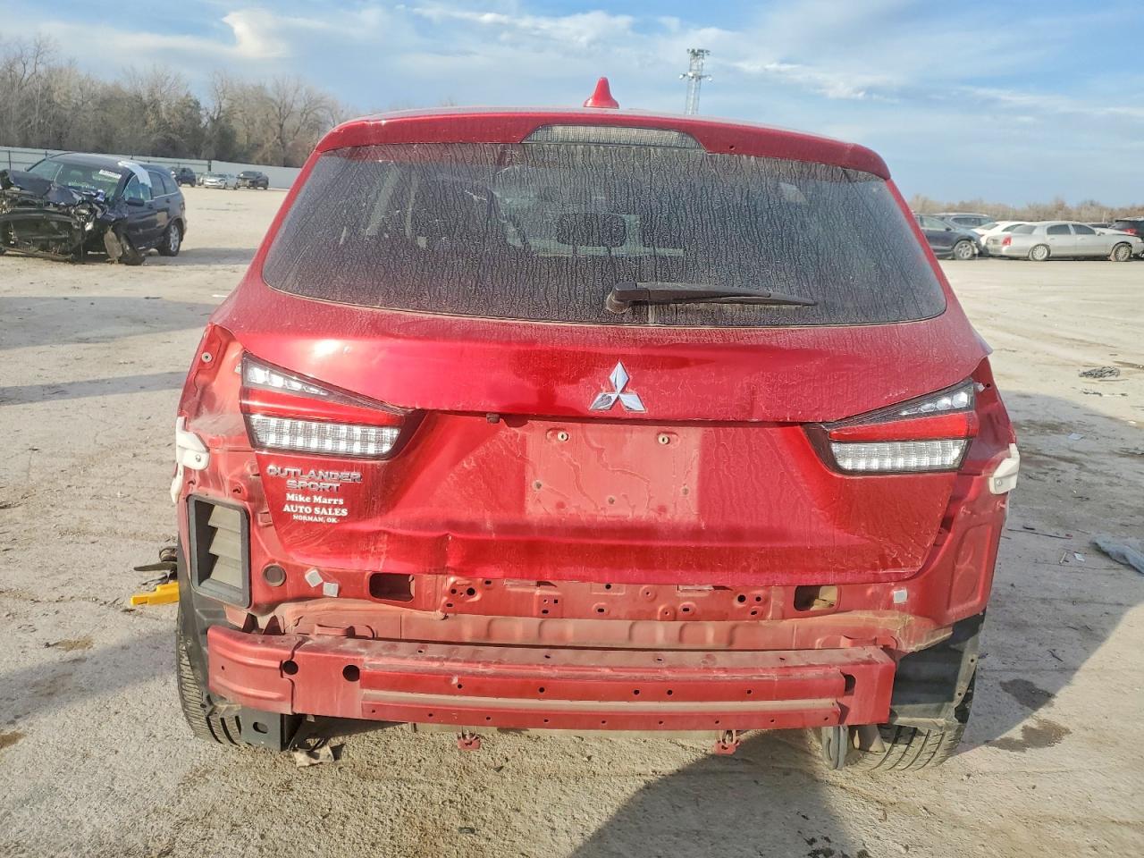 2020 Mitsubishi Outlander Sport Es - Image 6