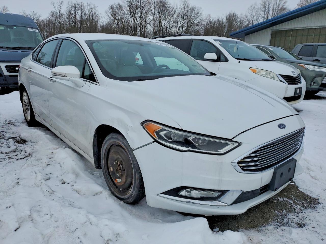 2017 Ford Fusion Titanium - Image 4