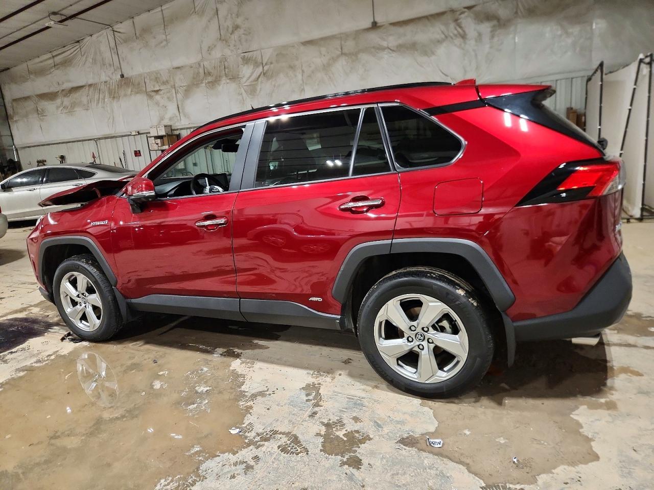 2021 Toyota Rav4 Limited - Фото 2