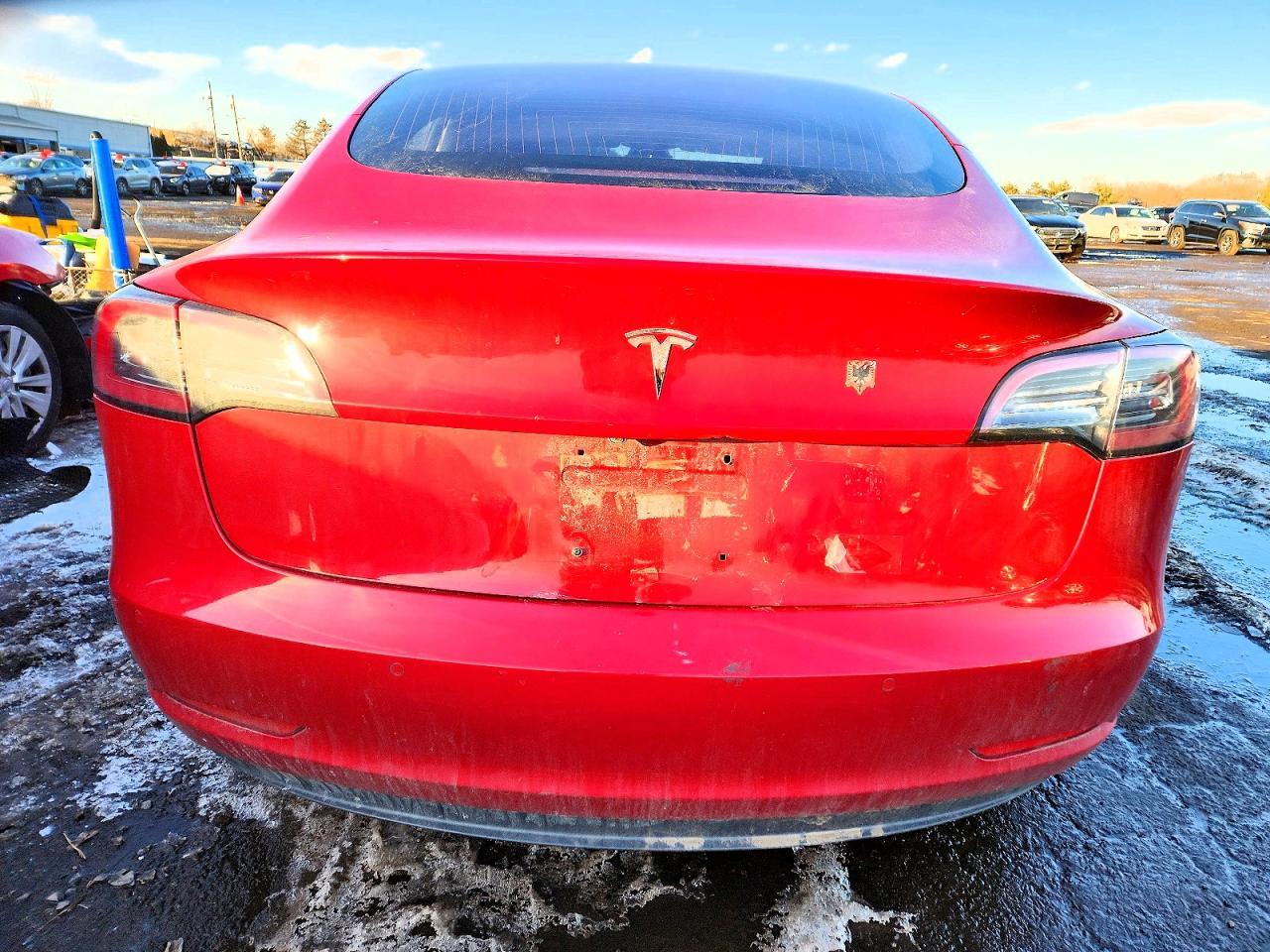 2018 Tesla Model 3 - Фото 6