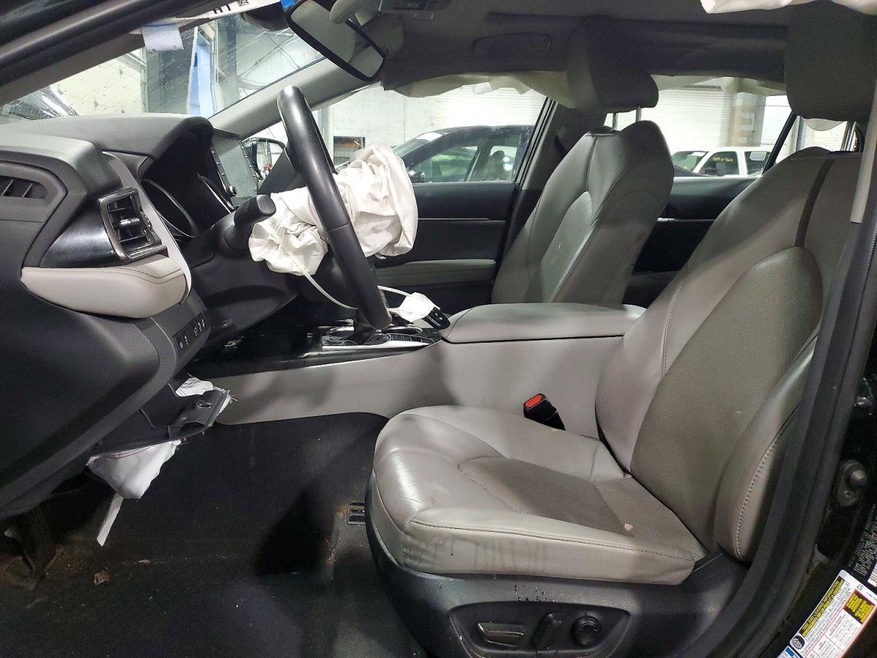 2024 Toyota Camry - Фото 7
