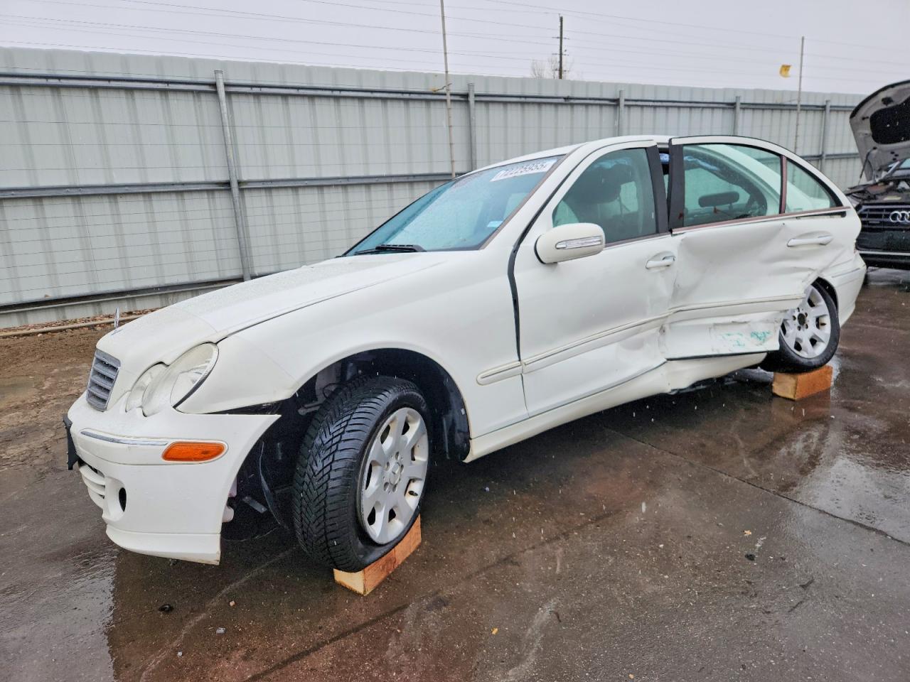 2005 Mercedes-Benz C 240 4Matic