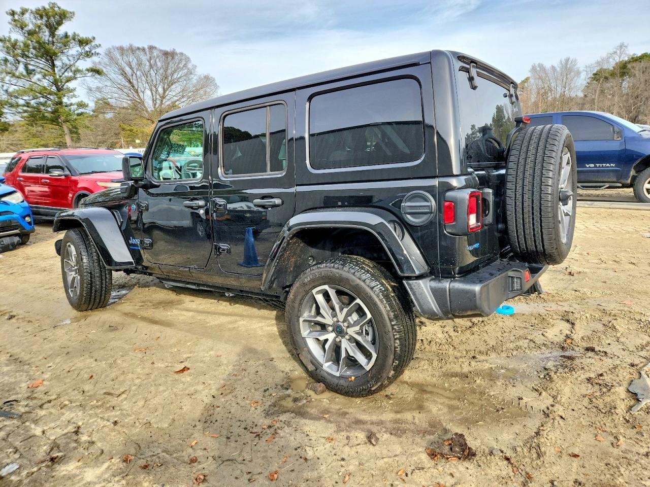 2024 Jeep Wrangler 4Xe - Фото 2