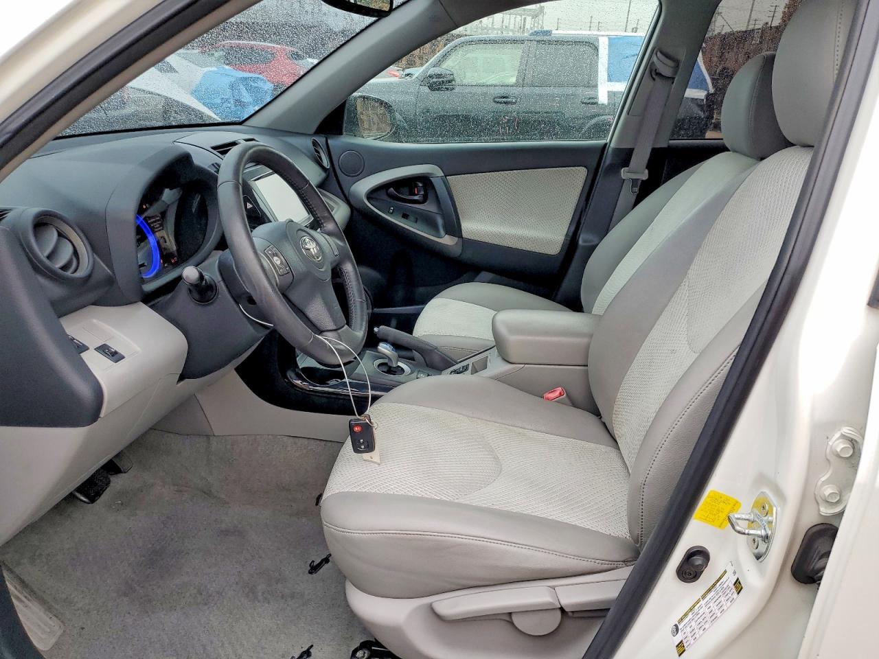 2013 Toyota Rav4 Ev - Фото 7