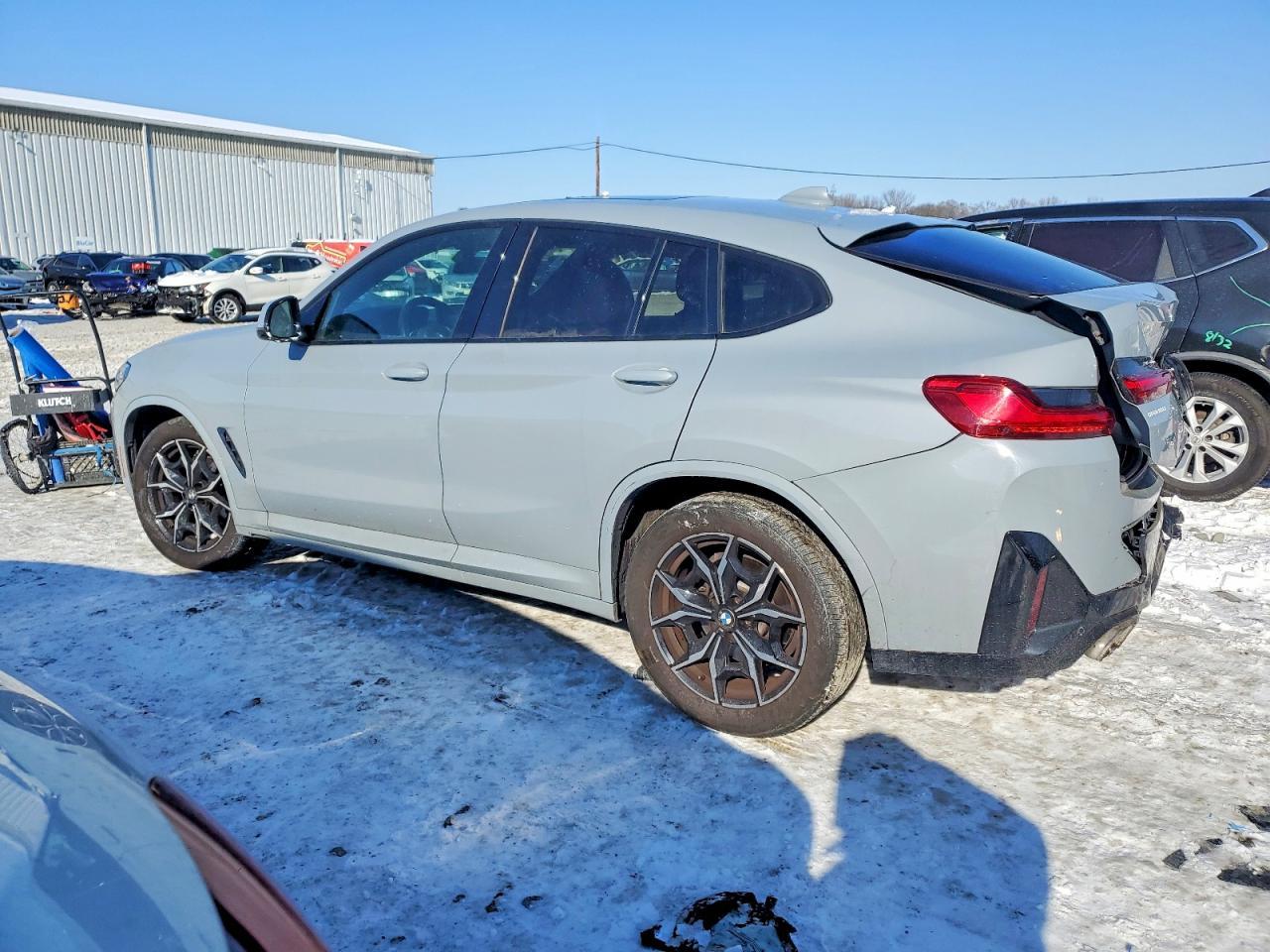 2022 BMW X4 xDrive30I - Фото 2
