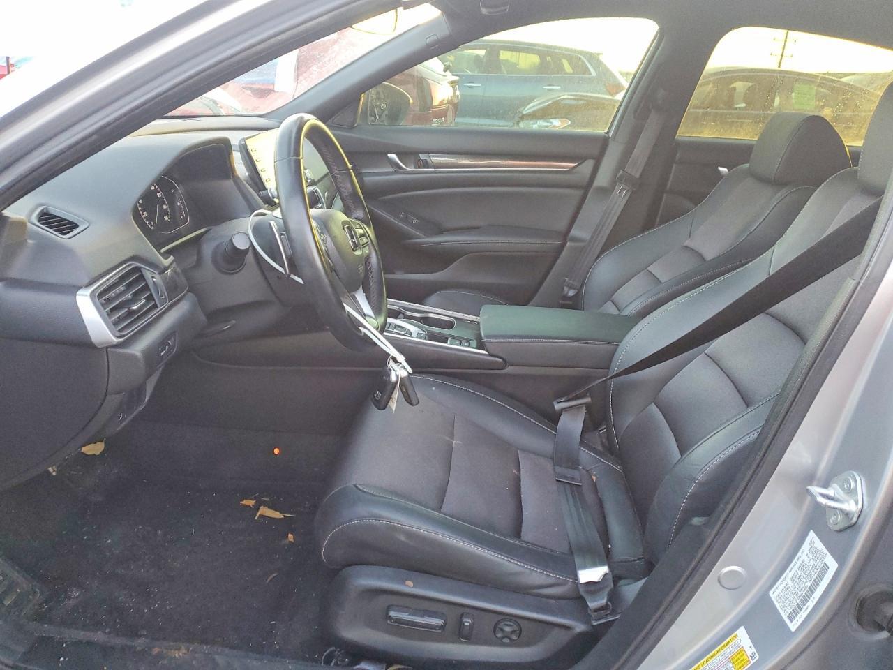 2021 Honda Accord Sport - Image 7