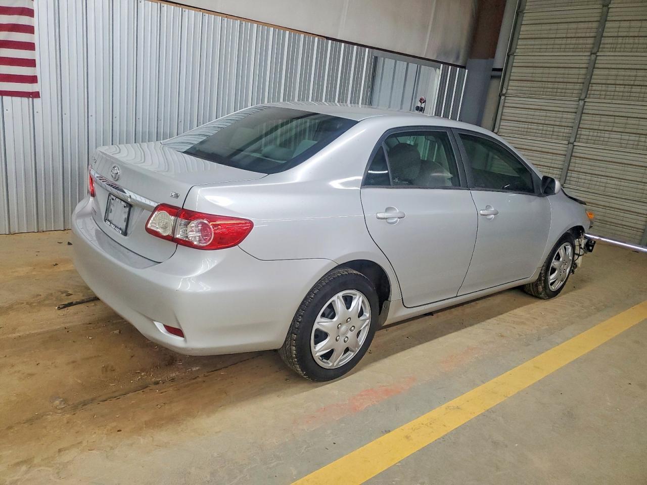 2013 Toyota Corolla - Фото 3