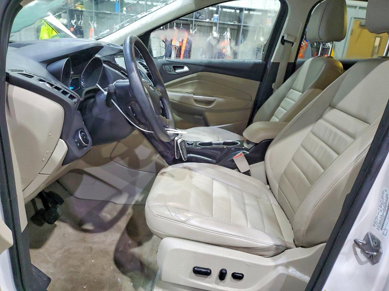 2016 Ford Escape Titanium - Image 7