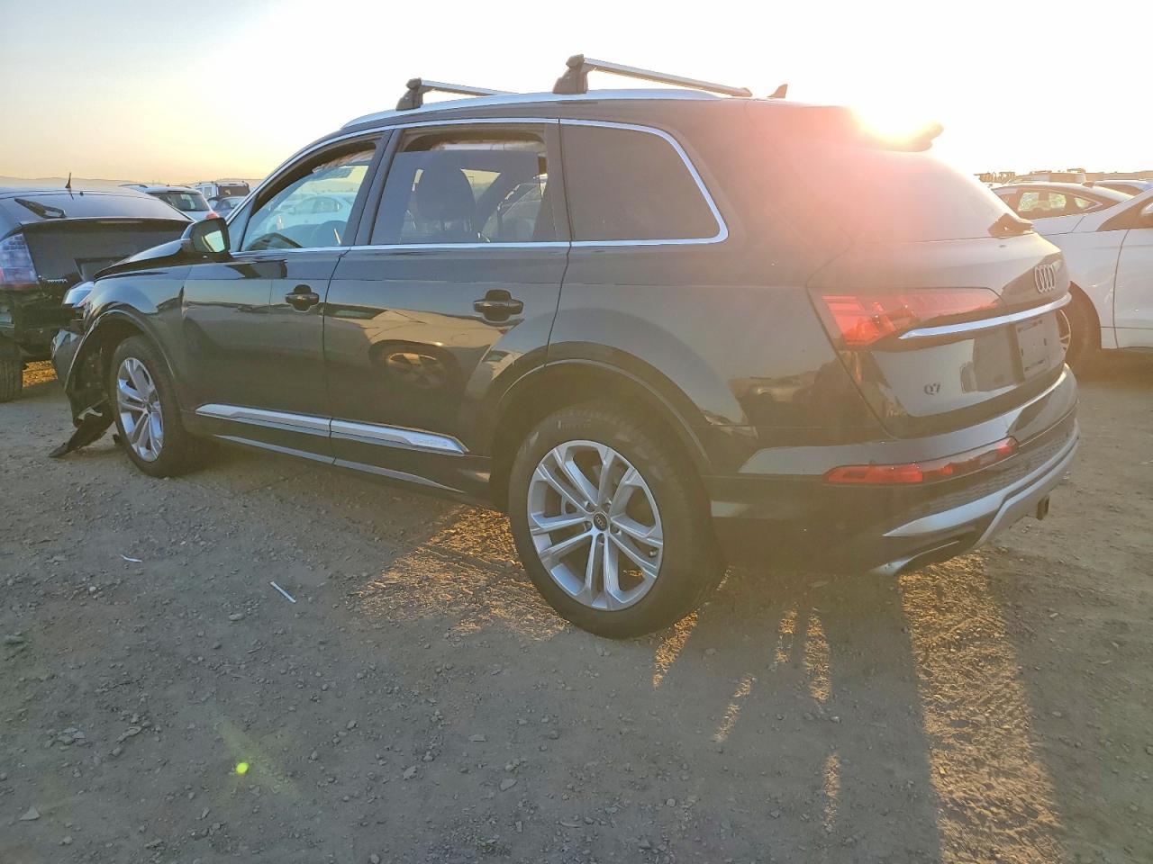 2025 Audi Q7 Premium Plus - Фото 2
