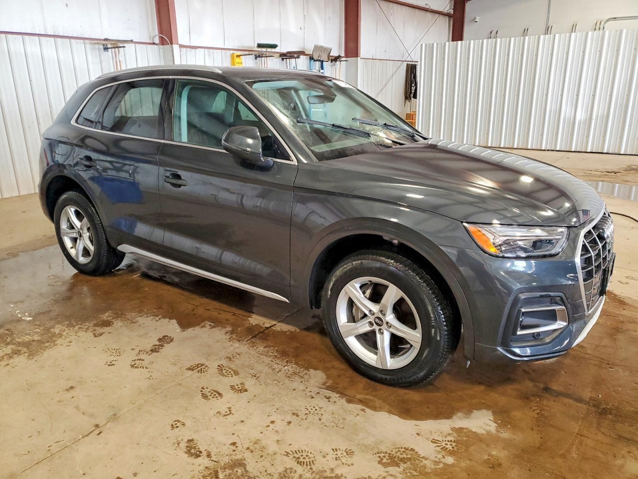 2021 Audi Q5 Premium - Image 4