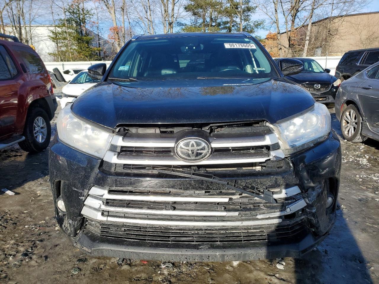 2019 Toyota Highlander Se - Image 5