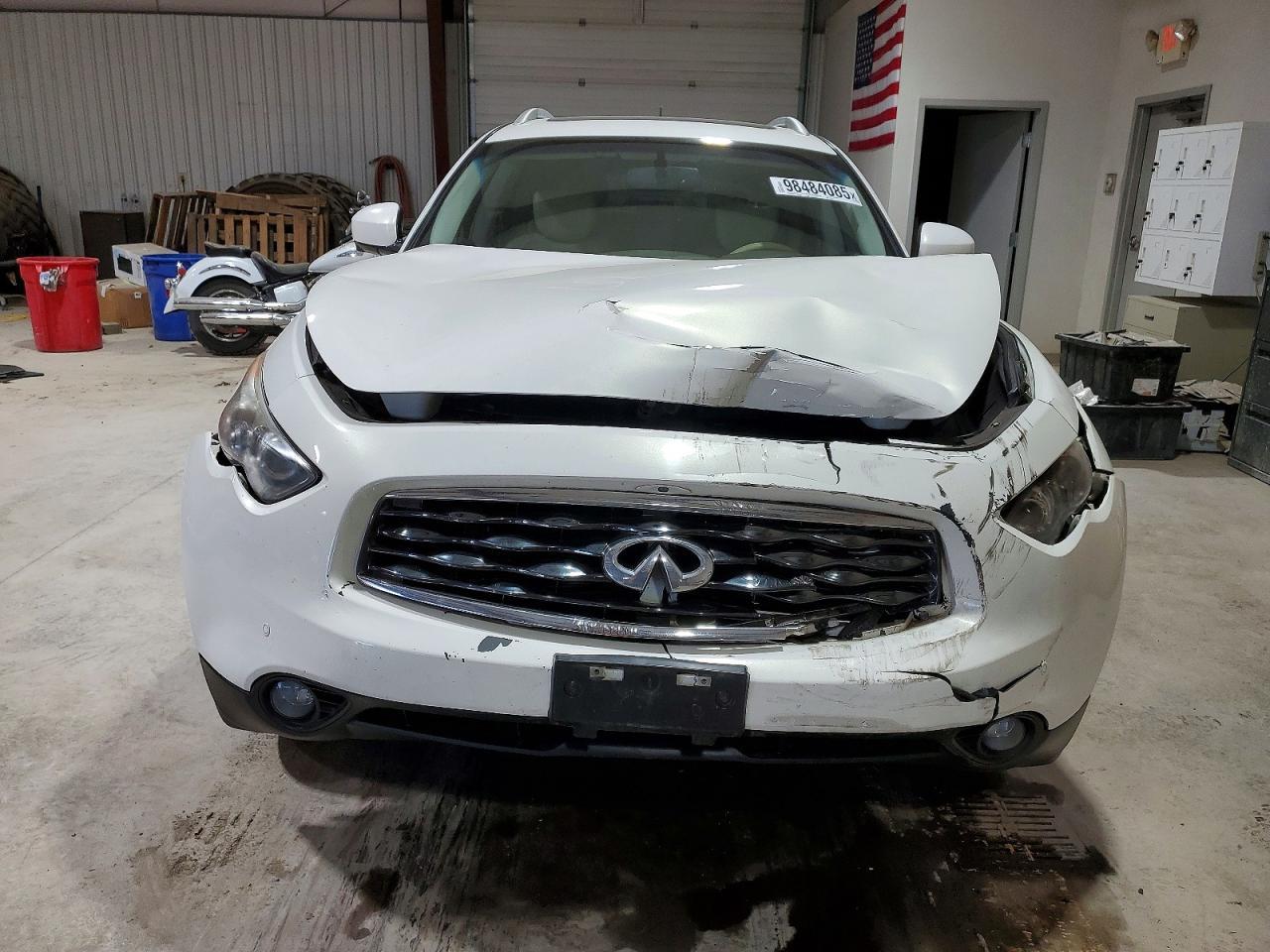 2009 Infiniti Fx35 - Image 5