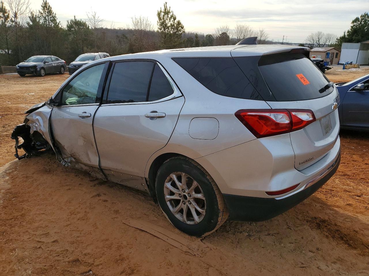 2019 Chevrolet Equinox Lt - Image 2