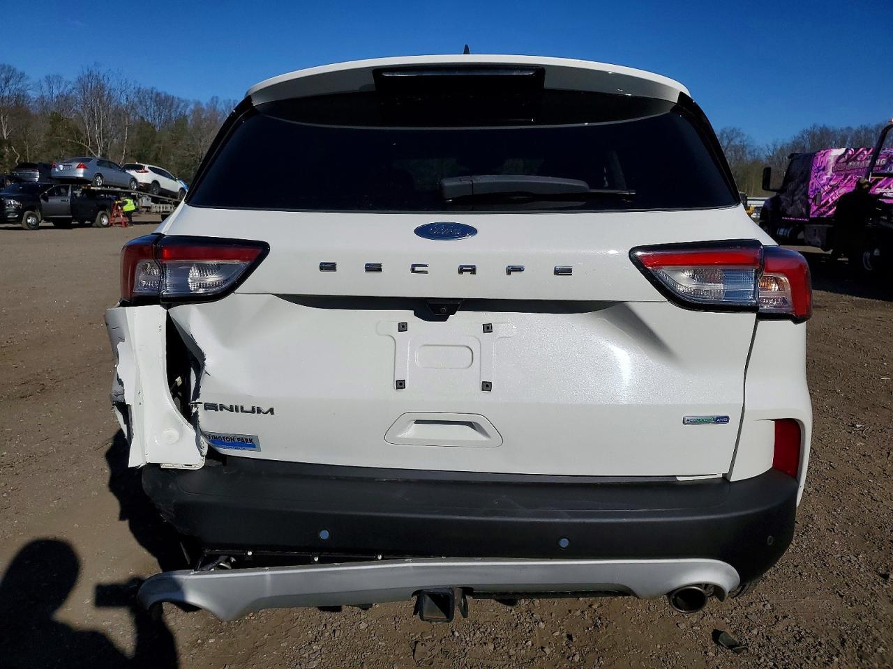 2020 Ford Escape Titanium - Фото 6