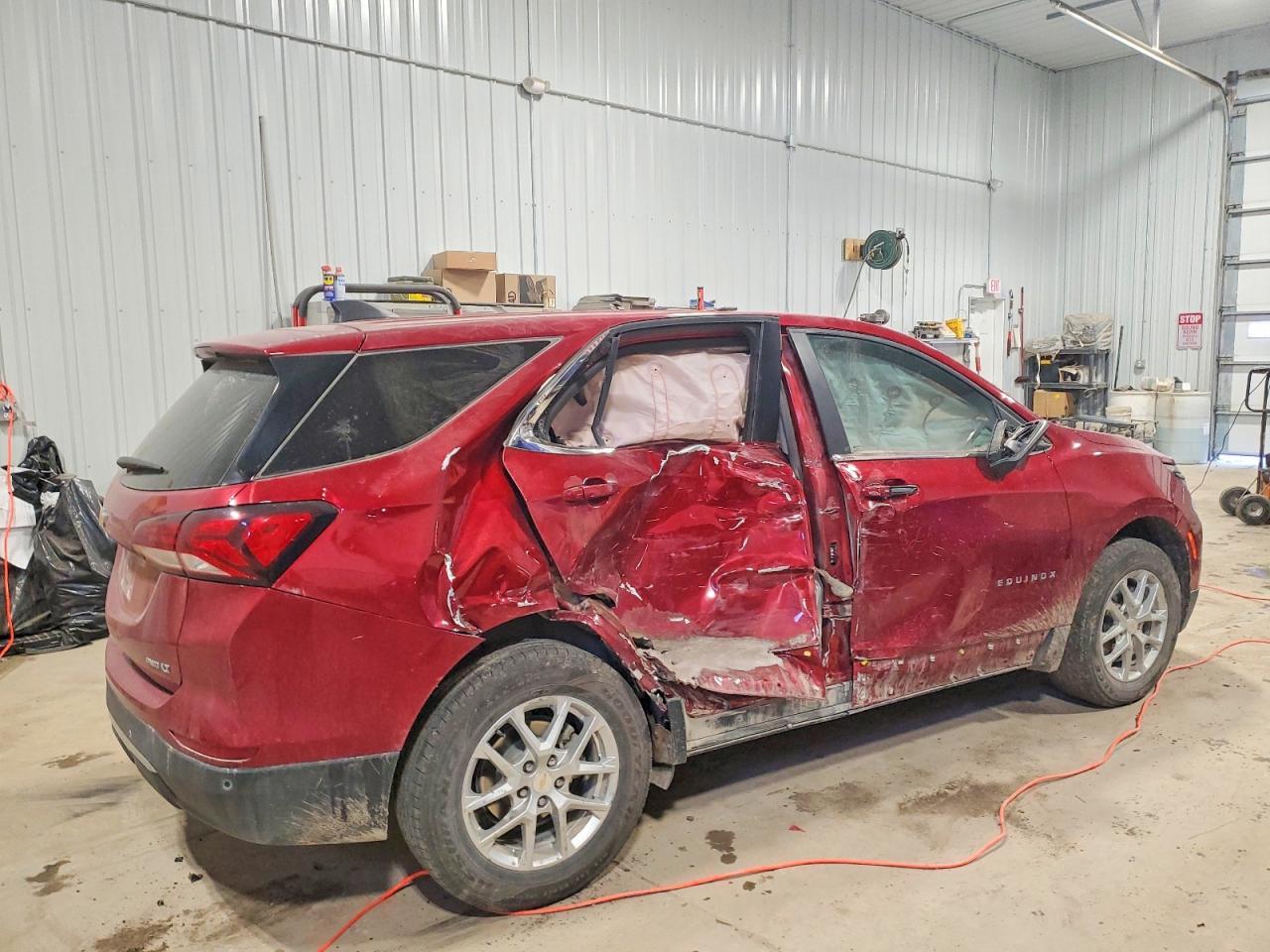 2024 Chevrolet Equinox Lt - Image 3