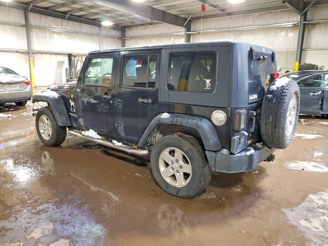 2009 Jeep Wrangler Unlimited X - Фото 2