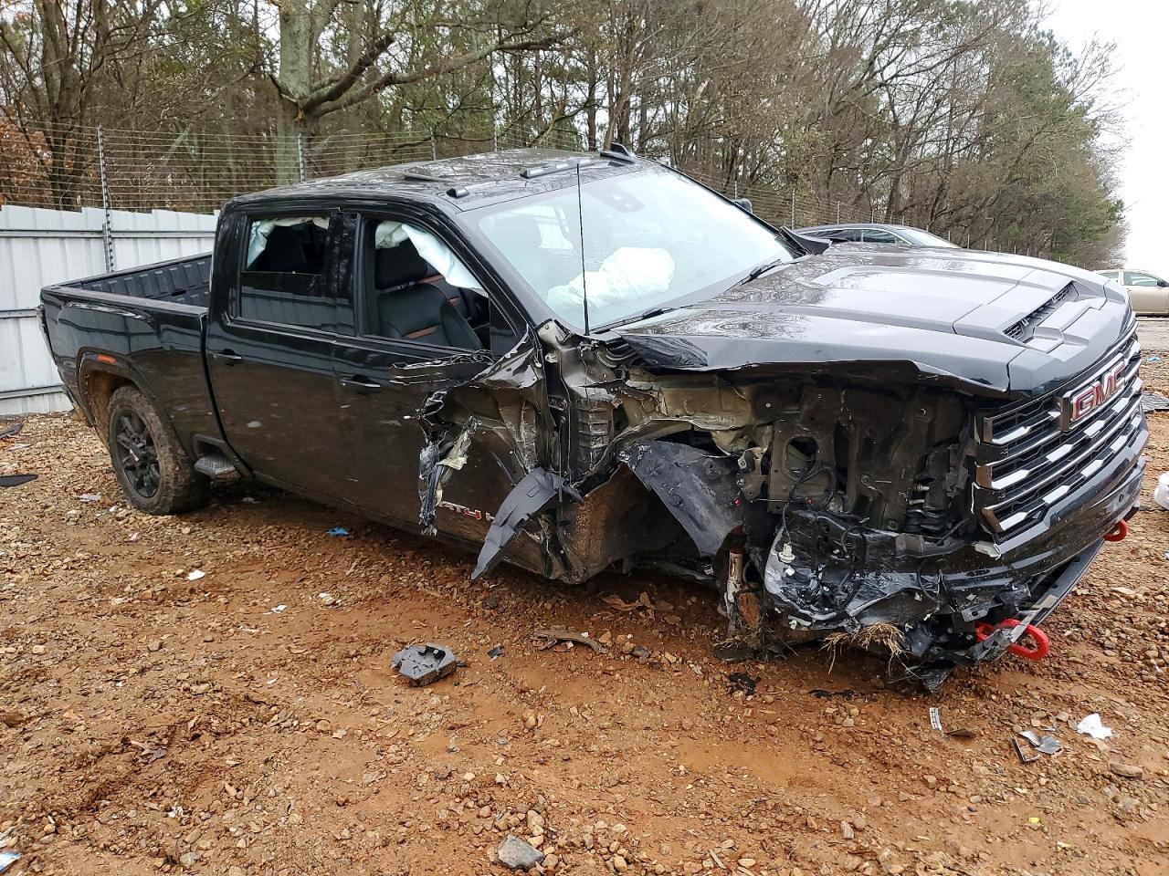 2024 GMC Sierra K2500 At4 - Image 4