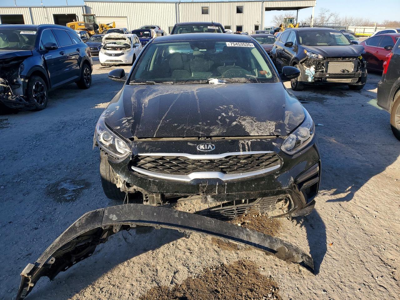 2021 Kia Forte - Фото 5
