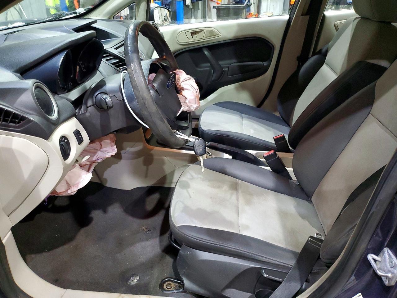 2012 Ford Fiesta S - Фото 7