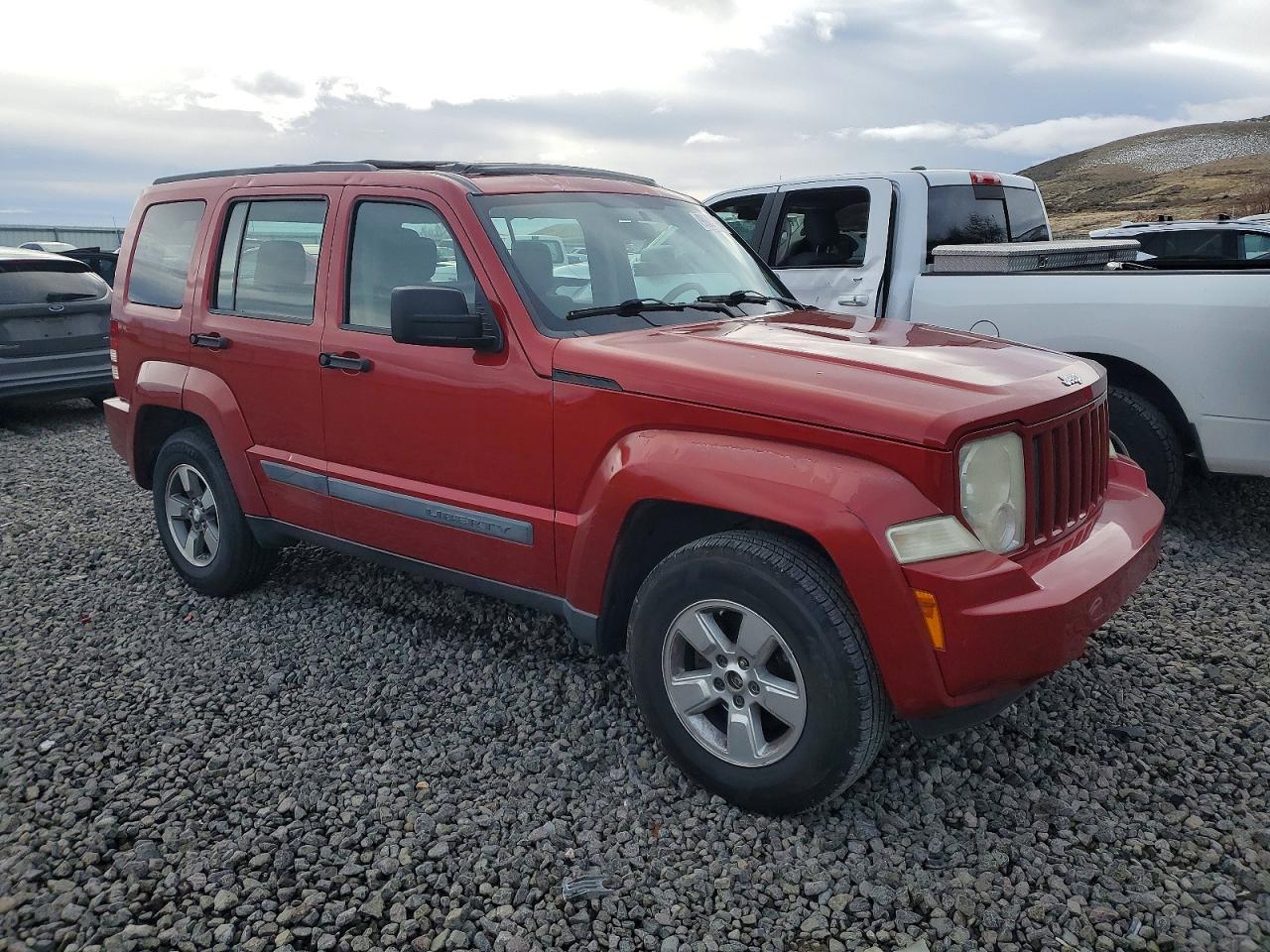 2008 Jeep Liberty Sport - Image 4