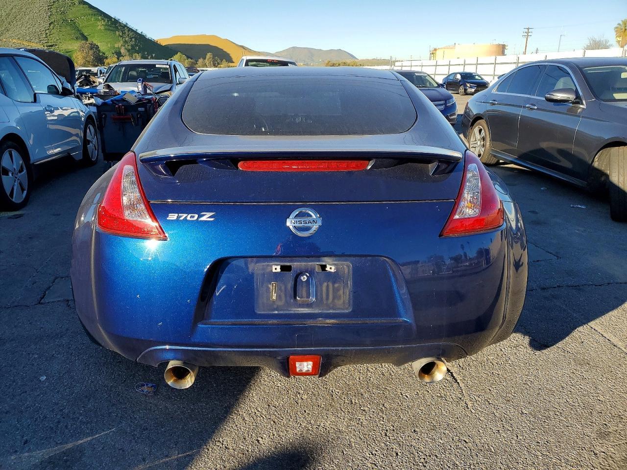 2017 Nissan 370Z Base - Фото 6