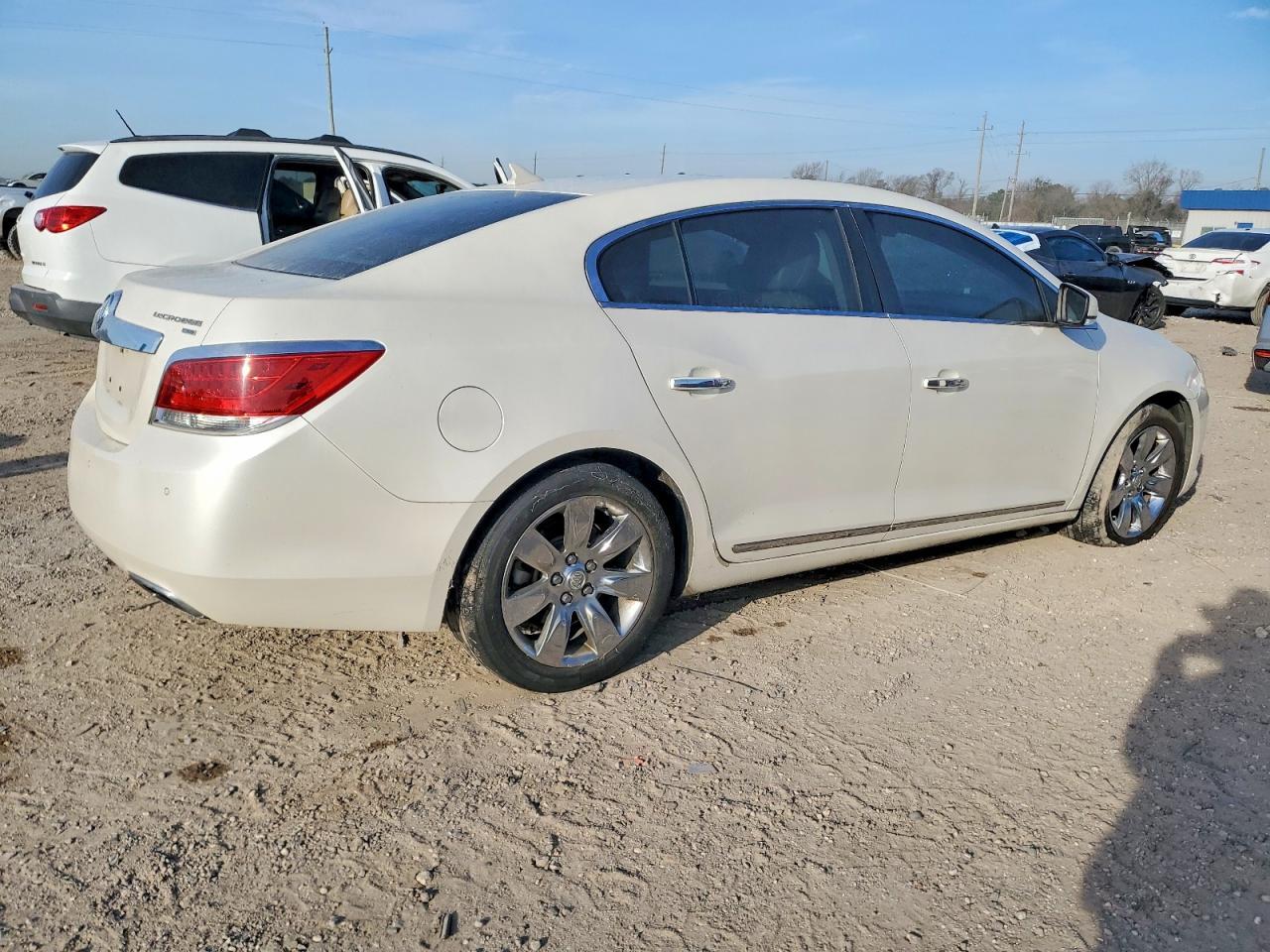 2010 Buick Lacrosse - Фото 3