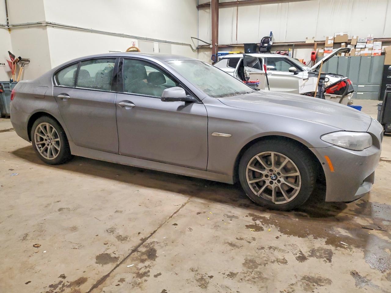 2013 BMW 535 Xi - Фото 4