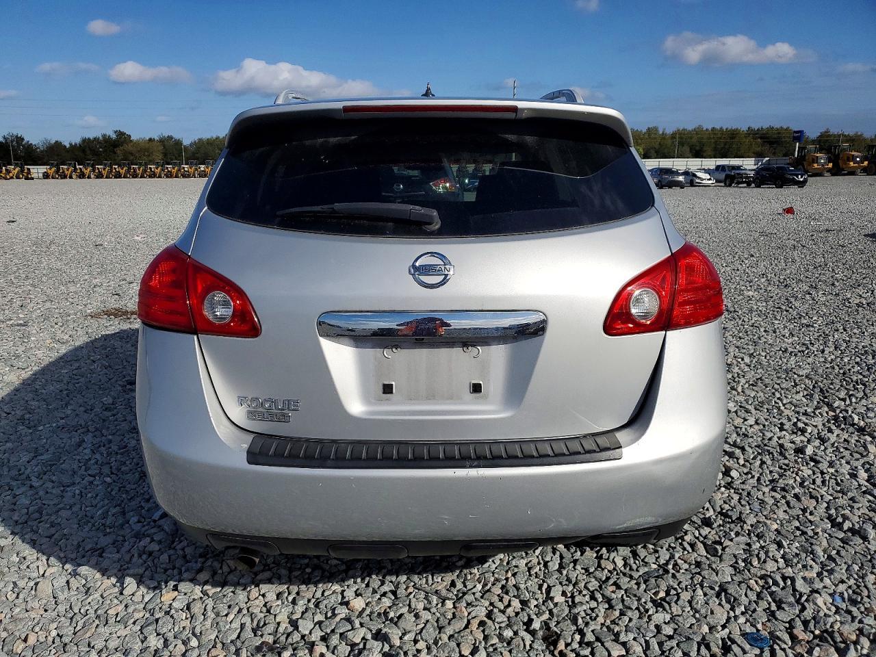 2015 Nissan Rogue Select S - Фото 6