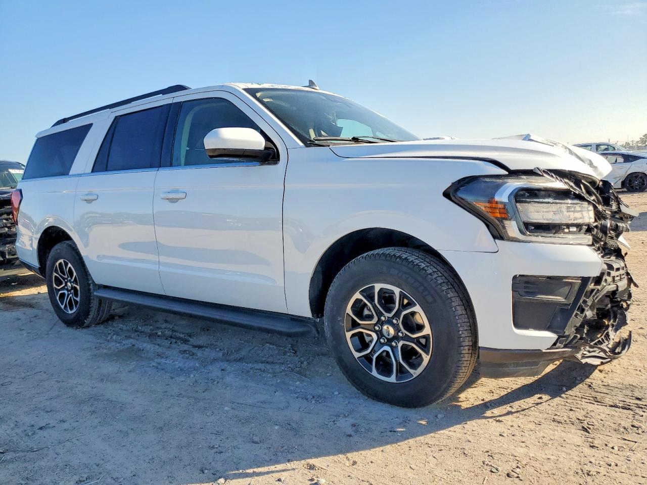 2024 Ford Expedition Max Xlt - Фото 4