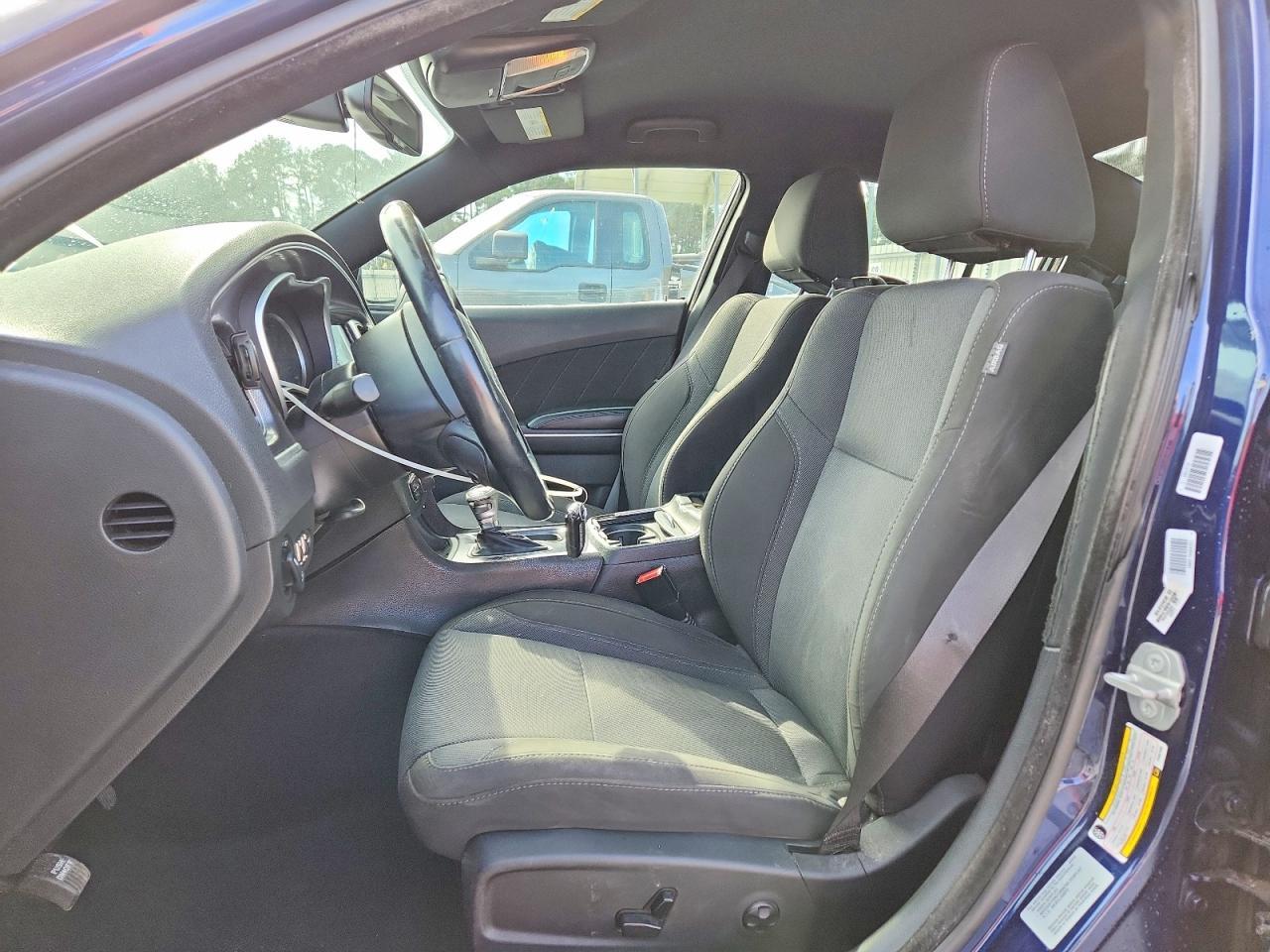 2015 Dodge Charger Sxt - Image 7