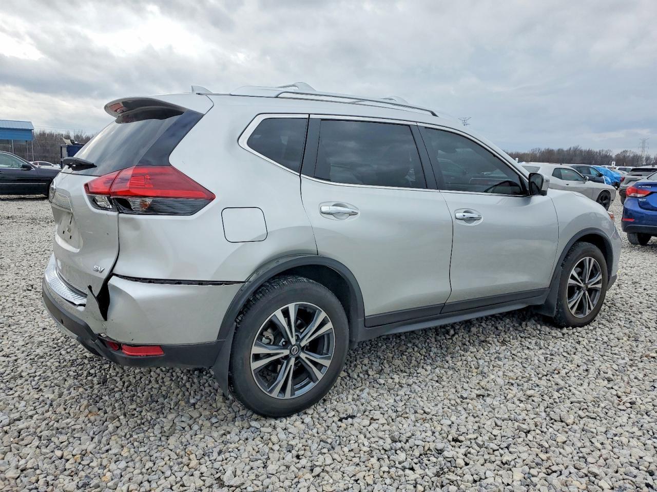 2019 Niss Rogue Sv - Фото 3