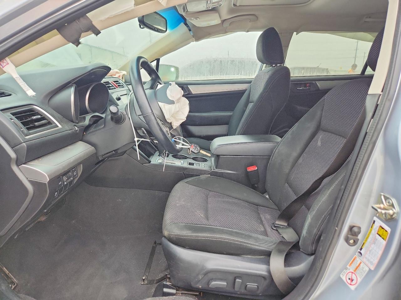 2016 Subaru Outback 2.5I Premium - Image 7
