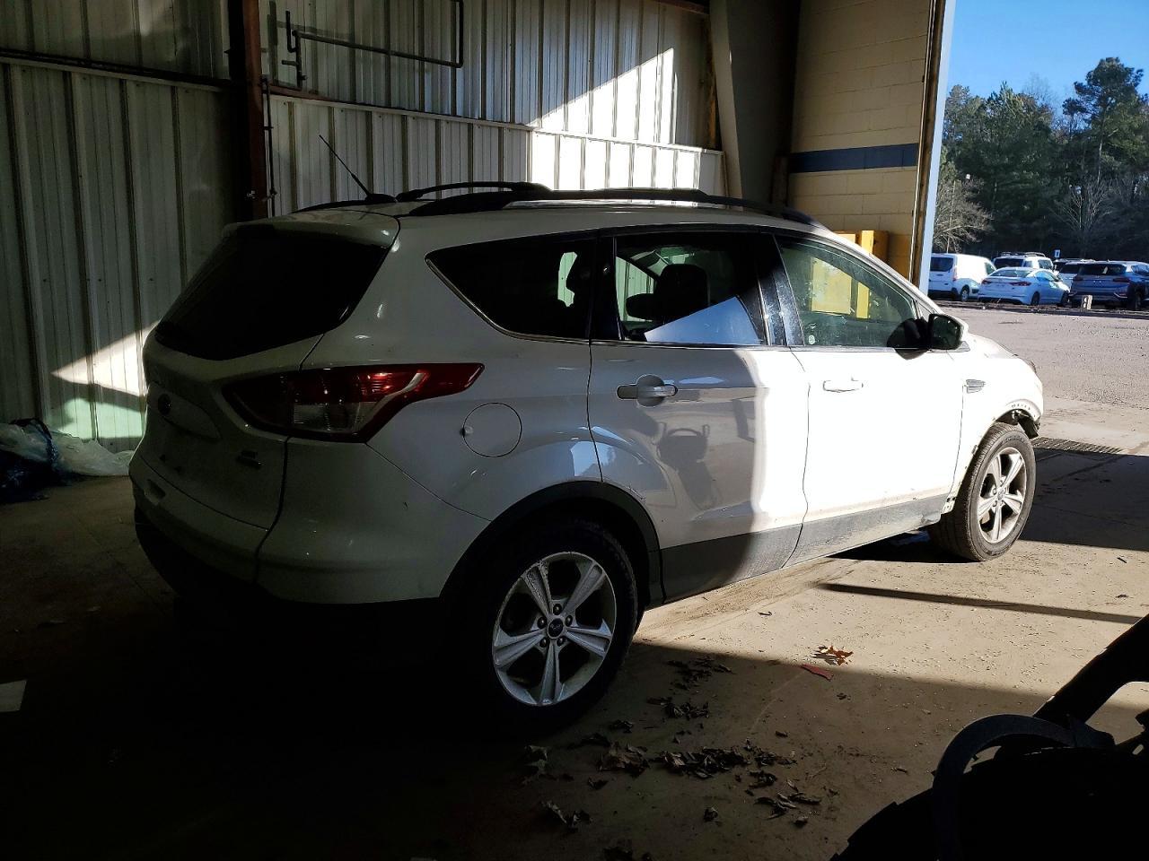 2016 Ford Escape Se - Фото 3