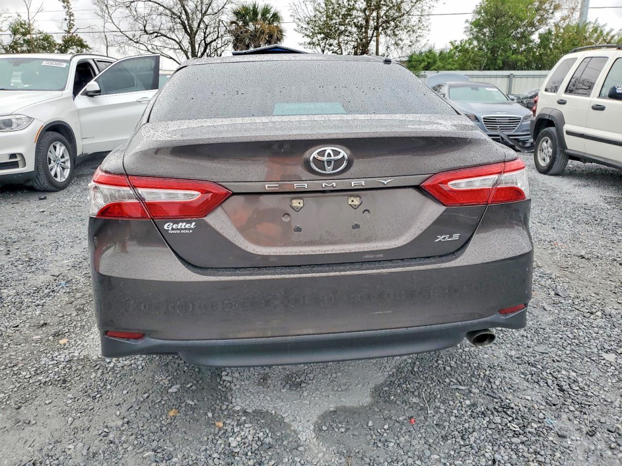 2018 Toyota Camry L - Image 6