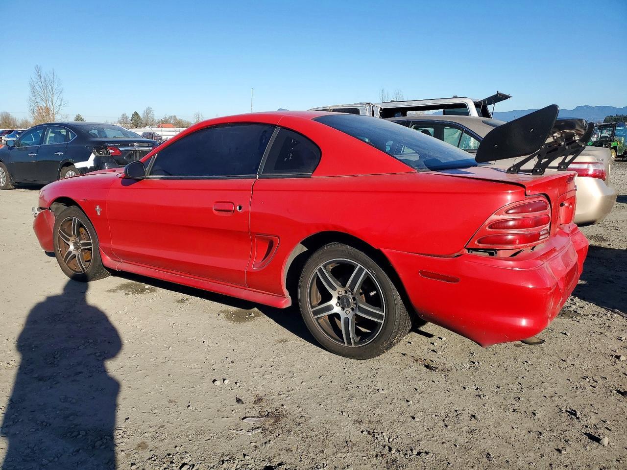 1995 Ford Mustang - Image 2