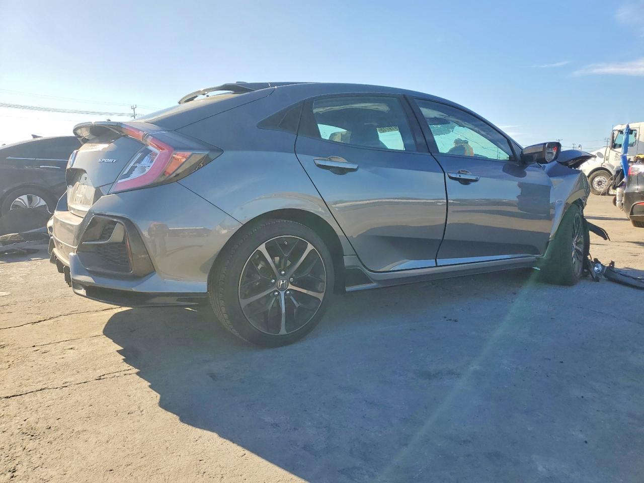 2021 Honda Civic Sport - Image 3