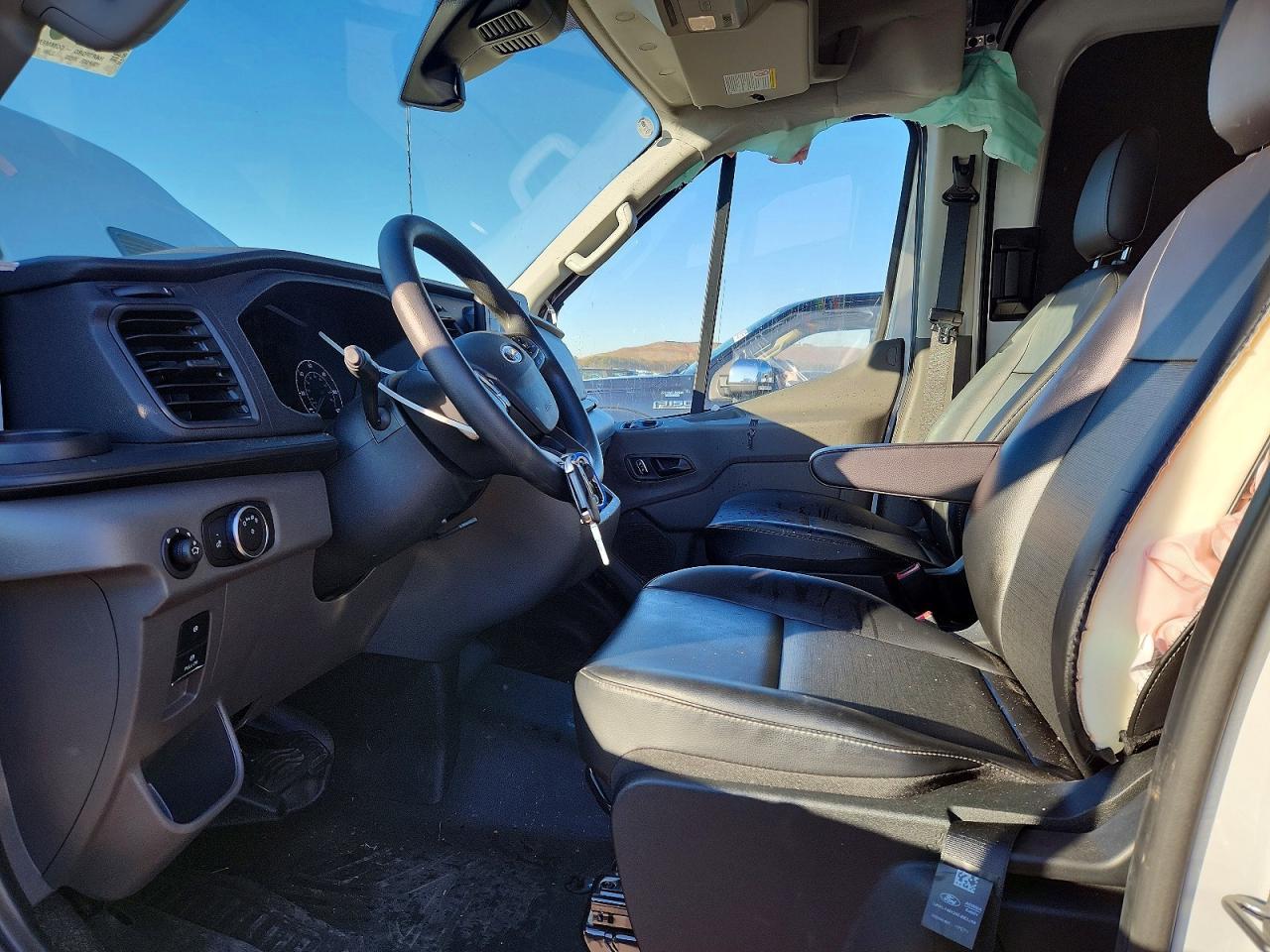 2025 Ford Transit T-250 Delivery Van - Фото 7
