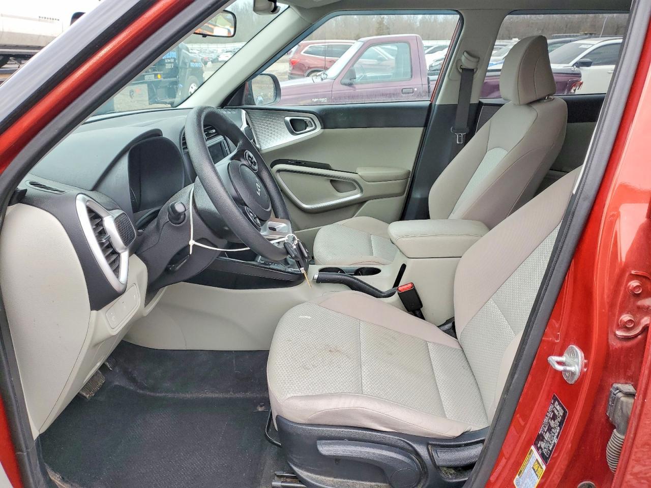 2022 Kia Soul Lx - Image 7