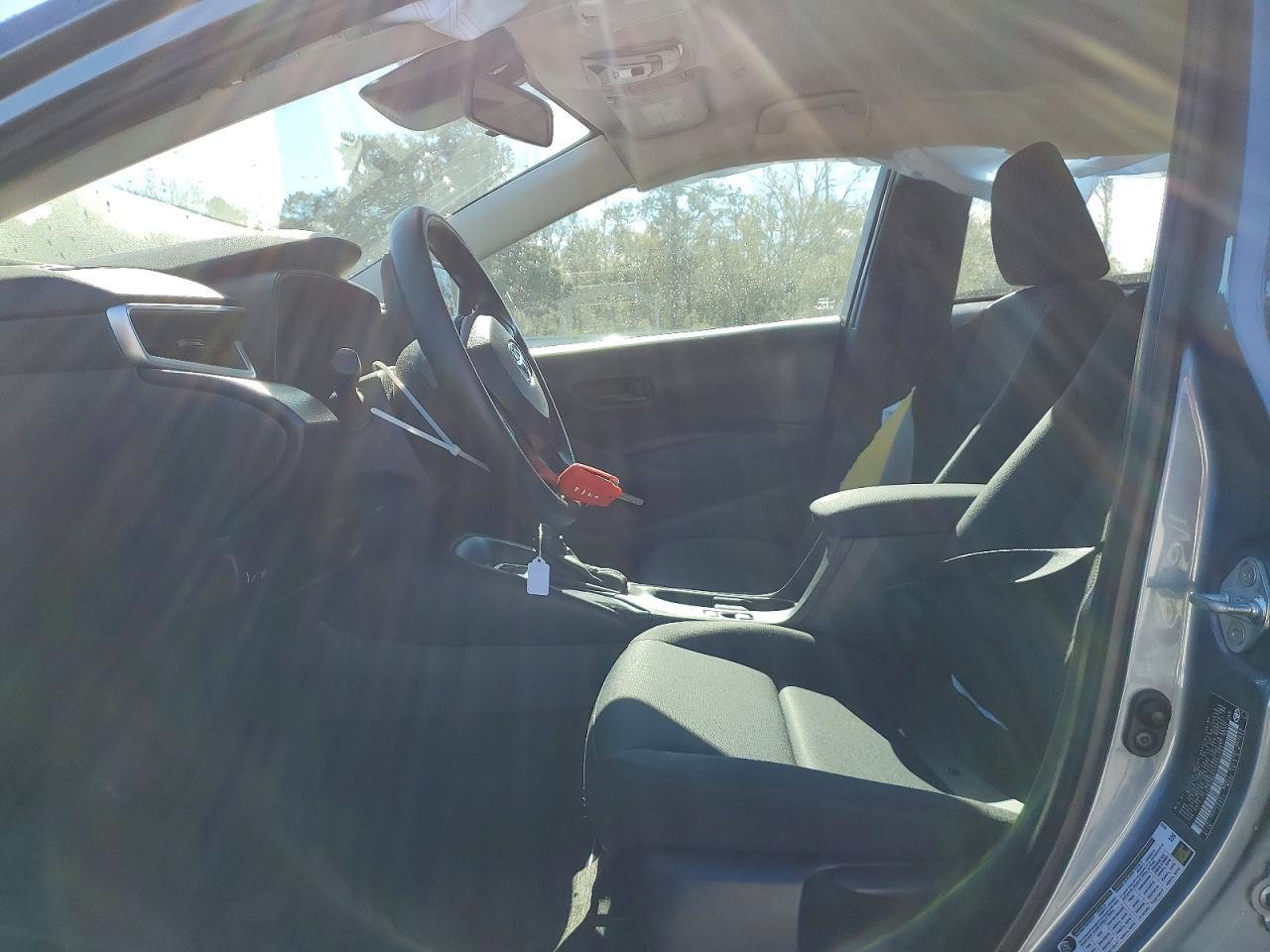 2023 Toyota Corolla Le - Фото 7