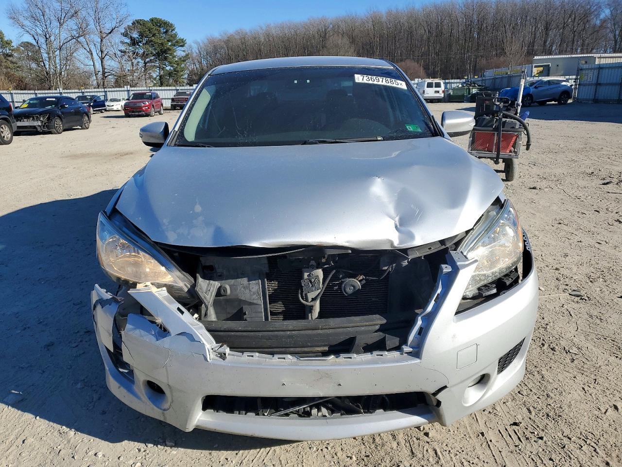 2015 Nissan Sentra S - Фото 5