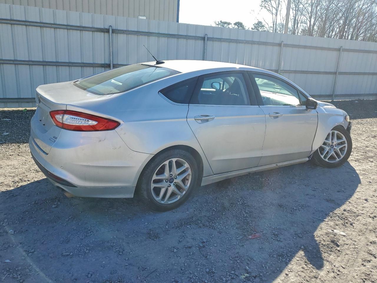 2016 Ford Fusion Se - Image 3