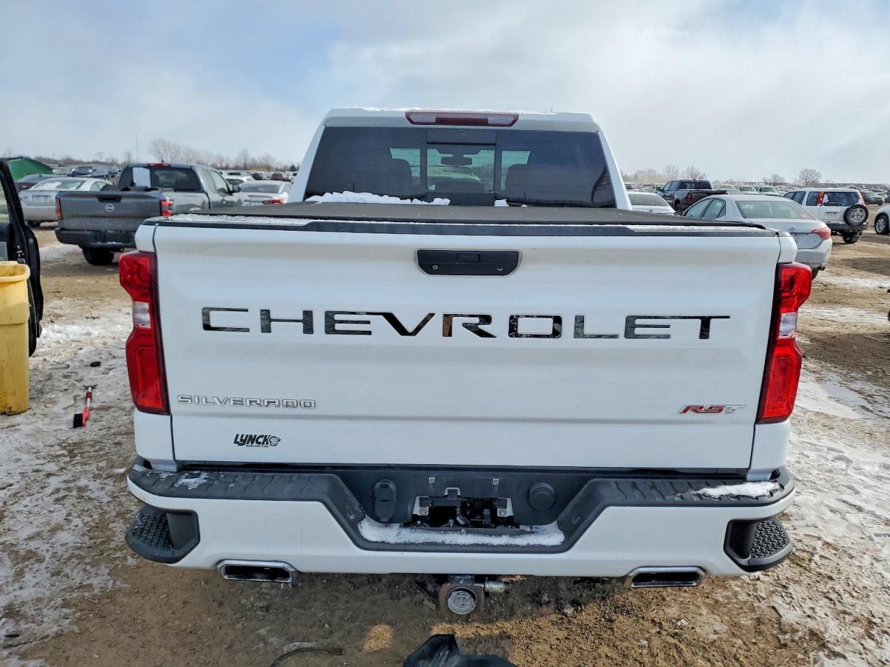 2020 Chevrolet Silverado K1500 Rst - Фото 6