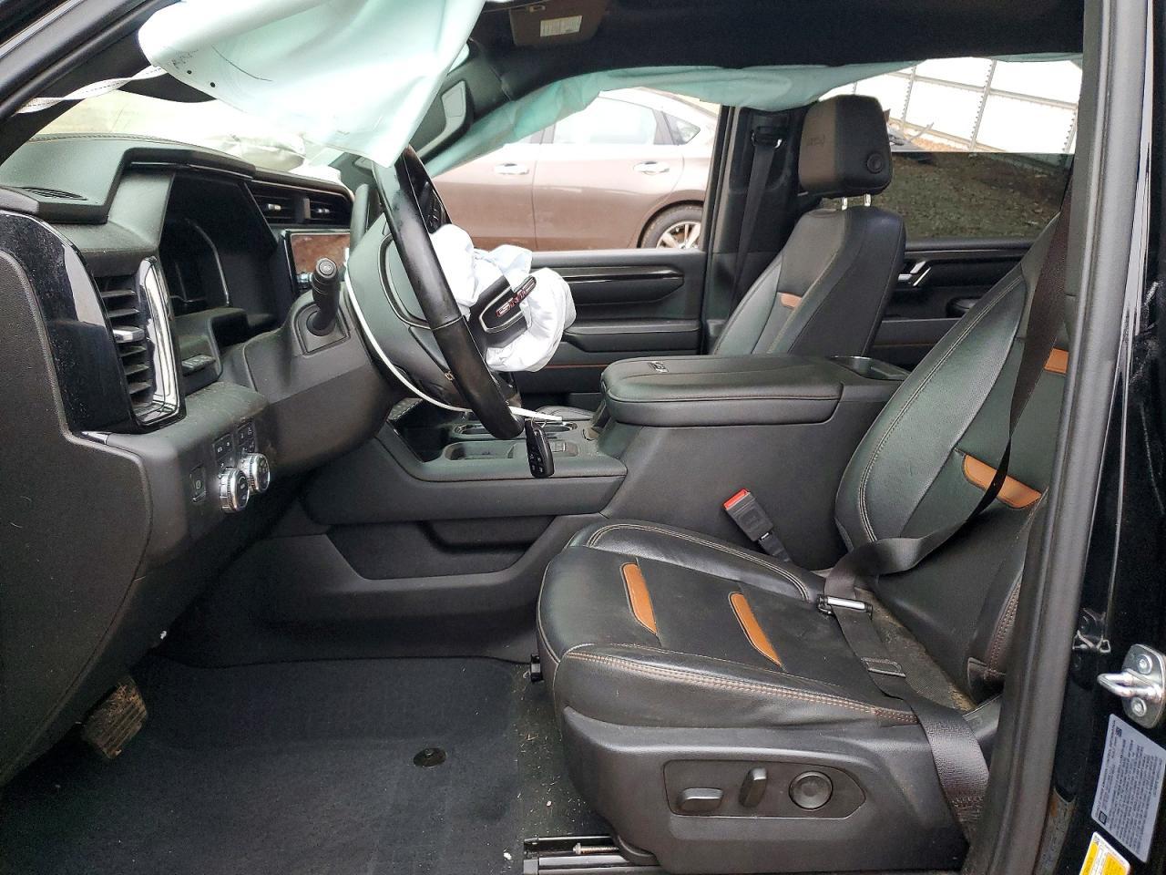 2024 GMC Sierra K2500 At4 - Image 7