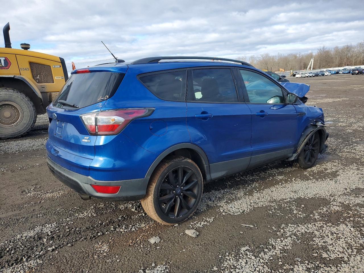 2017 Ford Escape Se - Фото 3