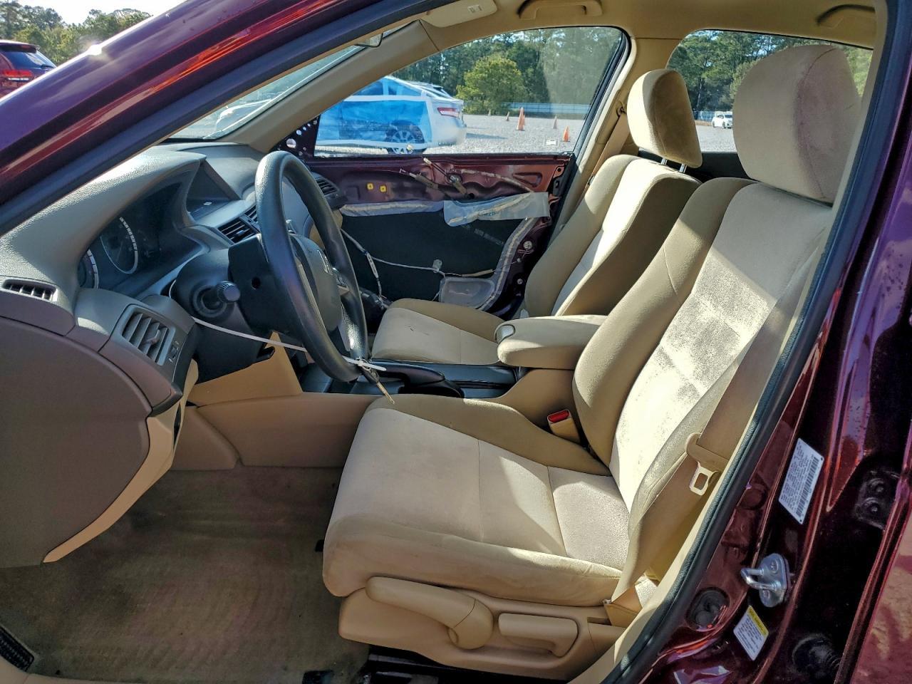 2010 Honda Accord Lx - Image 7