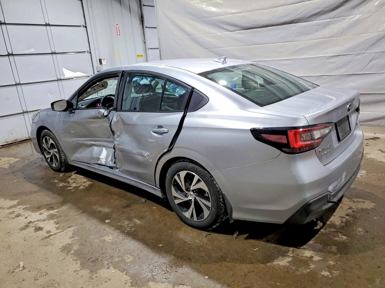 2025 Subaru Legacy Premium - Фото 2