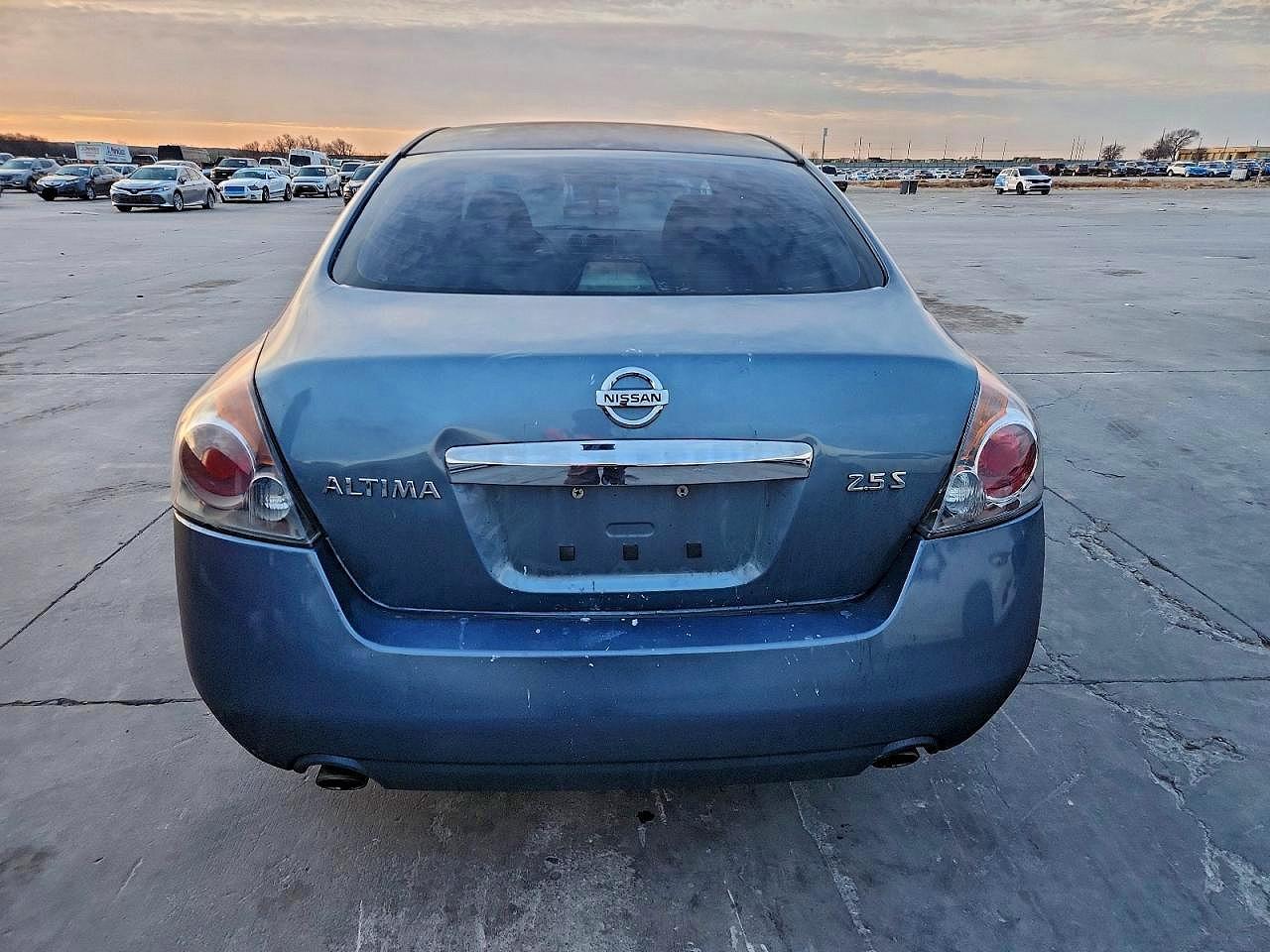 2011 Nissan Altima 25S - Image 6